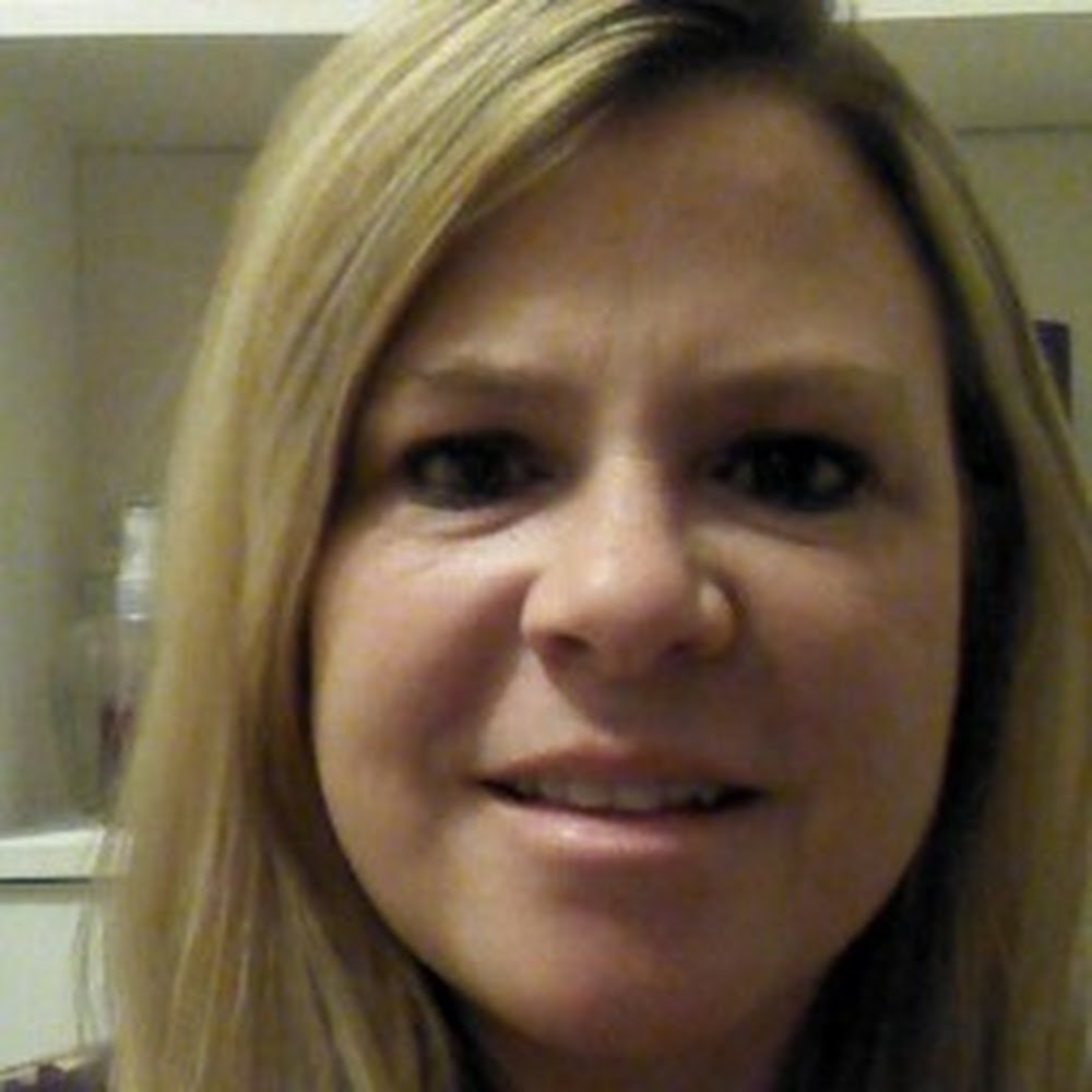 Meet your Posher, Kelli